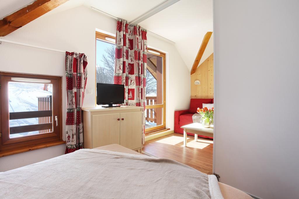 Residence Le Hameau - Saint-Francois-Longchamp 圣费朗索瓦-隆尚 外观 照片